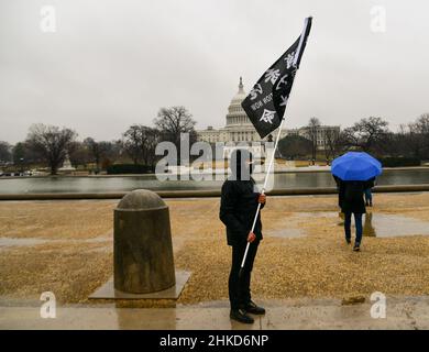 Washington, États-Unis.03rd févr. 2022.Les manifestants se réunissent au Capitole des États-Unis pour le NoBeijing2022 février, un mouvement de protestation mondial qui appelle au boycott des Jeux olympiques d'hiver de 2022 en réponse aux violations des droits de l'homme commises par le gouvernement chinois le 3 février 2022 à Washington, DC (photo de Matthew Rodier/Sipa USA) Credit: SIPA USA/Alay Live News Banque D'Images