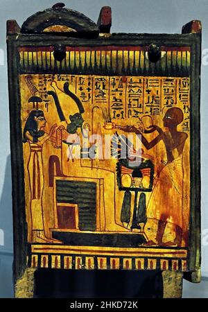 Shabti-box de Nya, bois, peinture, 32 x 15 x 22 cm, 1292–1213 BC, Nouveau Royaume, 19e dynastie, Égypte (Museo Egizio di Torino Italie) Banque D'Images