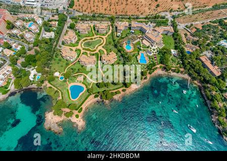 Vue aérienne, complexe résidentiel Residencia Mardavall, plage Platja de Mardavall, la Punta Negra, Palmanova, Calvià, Majorque,Îles Baléares, Espagne Banque D'Images