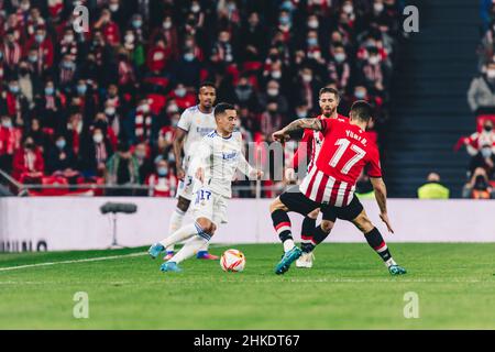 Bilbao, pays basque, Espagne.4th févr. 2022.LUCAS VAZQUEZ (17) du Real Madrid court avec le ballon lors du match de football de la Copa del Rey en Espagne de 1/4 entre le Club Athlétique et le Real Madrid CF au stade San Mames, à Bilbao, en Espagne.(Image de crédit : © Edu Del Fresno/ZUMA Press Wire) Banque D'Images