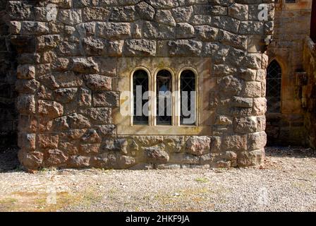 Belle fenêtre au mur, Conan's Kirk, Loch Awe, Argyll & Bute, Écosse Banque D'Images