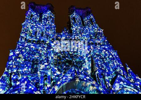 France, Aisne (02), Laon, spectacle son et lumière sur la façade de la cathédrale (3D cartographie) Banque D'Images