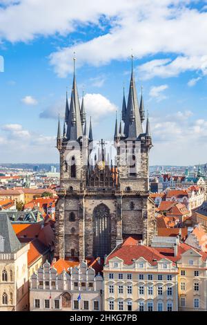 Eglise de Tyn sur la place de la vieille ville de Prague, République tchèque Banque D'Images