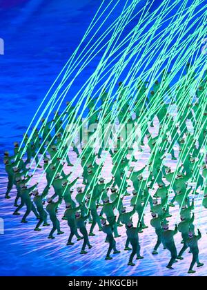 BEIJING, CHINE - 4 FÉVRIER: Des artistes sont vus lors de la cérémonie d'ouverture des Jeux Olympiques de Beijing 2022 au Stade National le 4 février 2022 à Beijing, Chine (photo de Douwe Bijlsma/Orange Pictures) crédit: Orange pics BV/Alay Live News Banque D'Images