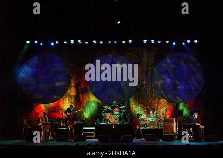 Ringo Starr est rejointe par Rod argent, Sheila E., Richard Marx, Billy Squier, Hamish Stuart et Edgar Winter pour la tournée All Starr 2006, à New York Banque D'Images