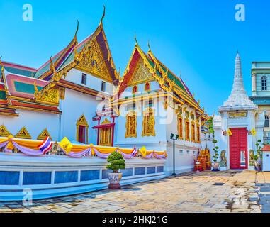 BANGKOK, THAÏLANDE - 12 MAI 2019: Le pittoresque Phra doré que Montein est le Buddha image Hall bâtiments reliant à Phaisan Thaksin salle du trône de Banque D'Images