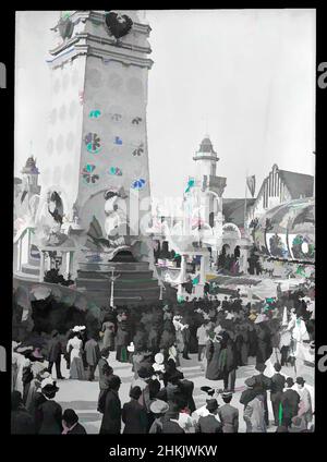 Art inspiré par Luna Park, Eugene Wemlinger, négatif en nitrate de cellulose, 1909, Coney Island, Œuvres classiques modernisées par Artotop avec une touche de modernité. Formes, couleur et valeur, impact visuel accrocheur sur l'art émotions par la liberté d'œuvres d'art d'une manière contemporaine. Un message intemporel qui cherche une nouvelle direction créative. Artistes qui se tournent vers le support numérique et créent le NFT Artotop Banque D'Images