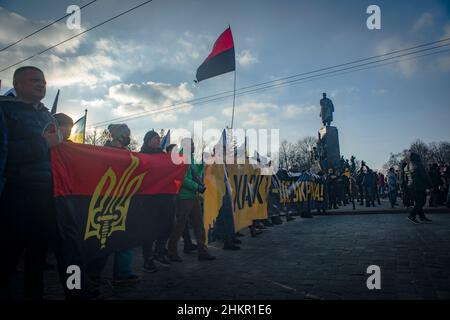 Manifestation de l'unité de l'Ukraine, face à la concentration des troupes pour l'agression militaire de la Russie.Kharkiv, Ukraine Banque D'Images