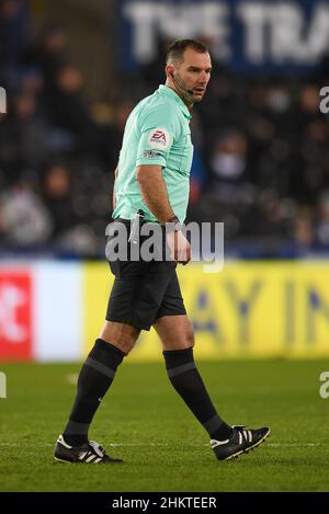 Swansea, Royaume-Uni.05th févr. 2022.Tim Robinson arbitre lors du match à Swansea, Royaume-Uni, le 2/5/2022.(Photo par Mike Jones/News Images/Sipa USA) crédit: SIPA USA/Alay Live News Banque D'Images