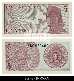 Billet de banque de l'Indonésie ancienne monnaie- cinq lima.Macro isolée Banque D'Images