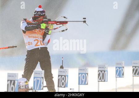 Zhangjiakou, Hebei, Chine.5th févr. 2022.Tsukasa Kobonoki (JPN) Biathlon : Relais mixte pendant les Jeux Olympiques d'hiver de Beijing 2022 au Centre national de biathlon de Zhangjiakou, Hebei, Chine .Credit: YUTAKA/AFLO SPORT/Alay Live News Banque D'Images