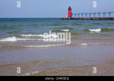 Phare de South Haven Breakwater le long du lac Michigan Banque D'Images