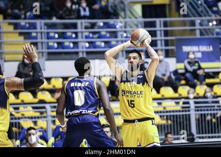 Italie- Panier, 6 febbraio 2022 LNP A2 Reale Mutua Torino vs Orlandina Panier Banque D'Images