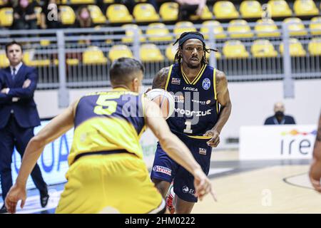 Italie- Panier, 6 febbraio 2022 LNP A2 Reale Mutua Torino vs Orlandina Panier Banque D'Images