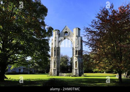 Les ruines de l'abbaye de Walsingham, petit village de Walsingham, North Norfolk, Angleterre, Royaume-Uni Banque D'Images