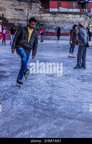 Différentes vues sur la patinoire Shimla Banque D'Images