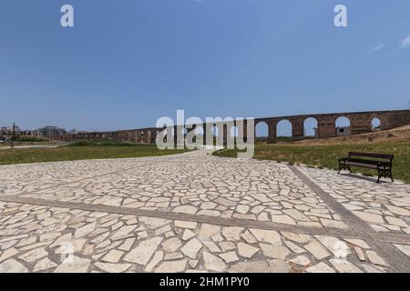 Ancien aqueduc de Larnaca, vieille plomberie, livraison d'eau, pierre Banque D'Images