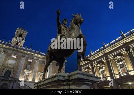 Rome, Italie.5th févr. 2022.Rome, promenade via le Forum impérial et le Capitole (Credit image: © Patrizia Corteltessa/Pacific Press via ZUMA Press Wire) Banque D'Images