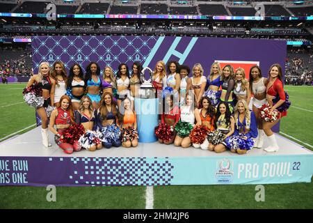 Las Vegas, États-Unis.06th févr. 2022.Une photo de groupe de tous les meneurs de la NFL Pro Bowl 2022 au stade Allegiant de Las Vegas, Nevada, le dimanche 6 février 2022.Photo de James Atoa/UPI crédit: UPI/Alay Live News Banque D'Images