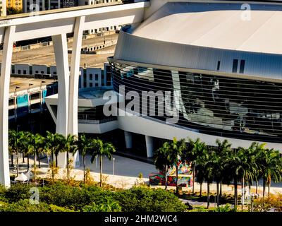 Miami, FL, Etats-Unis - 31 janvier 2022: Panorama aérien prêt Depot Park Miami Banque D'Images