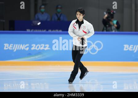 Pékin, Chine.7th févr. 2022.Hanyu Yuzuru, du Japon, s'entraîne au stade Capital Indoor de Beijing, capitale de la Chine, le 7 février 2022.Crédit : CAO CAN/Xinhua/Alay Live News Banque D'Images