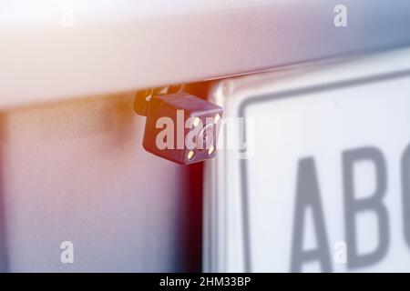 vue arrière de la caméra arrière de voiture pour enregistrer les accidents de conduite ou la circulation Banque D'Images