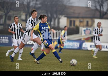 Vérone, Italie.06th févr. 2022.Caterina Ambrosi (Vérone) pendant Hellas Verona femmes vs Juventus FC, football italien Serie A Women Match à Vérone, Italie, febbraio 06 2022 crédit: Agence de photo indépendante/Alamy Live News Banque D'Images