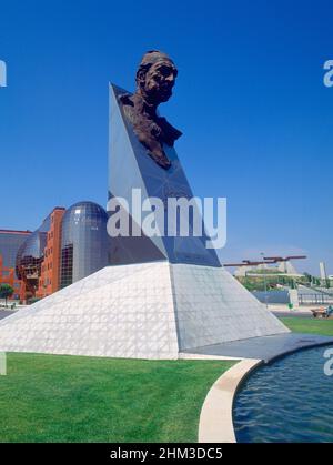 PARQUE DE LAS NACIONES:MONUMENTO A DON JUAN IIILIEU: IFEMA-PARQUE JUAN CARLOS I. MADRID.ESPAGNE.BARCELONE CONDE.CONDE DE BARCELONA.ALFONSO XIII HIJO.BORBON Y BATTENBERG JUAN DE.BORBON JUAN DE.JUAN DE BORBON Y BATTENBERG / JUAN III Banque D'Images