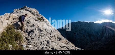 Route directe vers Morro den Pelut, 1323 mètres (Puig Major), Escorca, Majorque, Iles Baléares, Espagne Banque D'Images