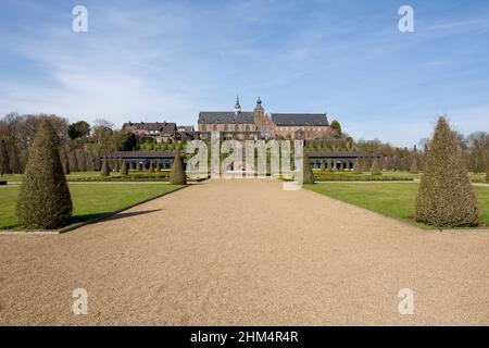 Kamp-Lintfort - vue sur l'abbaye Église de Kamp, fondée en 1123, Rhénanie du Nord Westphalie, Allemagne, Kamp-Lintfort, 07.04.2018 Banque D'Images