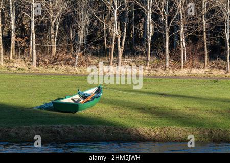 RIVER SPEY, CRAIGELLACHIE, MORAY, ROYAUME-UNI.7th févr. 2022.C'est l'une des Beats de pêche au saumon, toutes prêtes pour le jour d'ouverture le vendredi 11 février sur la rivière Spey, Craigellachie, Moray, Écosse.Credit: JASPERIMAGE / Alamy Live News Banque D'Images