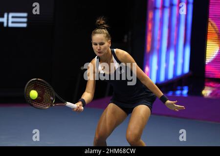 Saint-Pétersbourg, Russie.07th févr. 2022.Veronika Kudermetova, de Russie, joue contre Belinda Bencic, de Suisse, lors du tournoi de tennis 2022 du Trophée des dames de Saint-Pétersbourg.Note finale: (Veronika Kudermetova 1-2 Belinda Bencic) (photo de Maksim Konstantinov/SOPA image/Sipa USA) crédit: SIPA USA/Alay Live News Banque D'Images