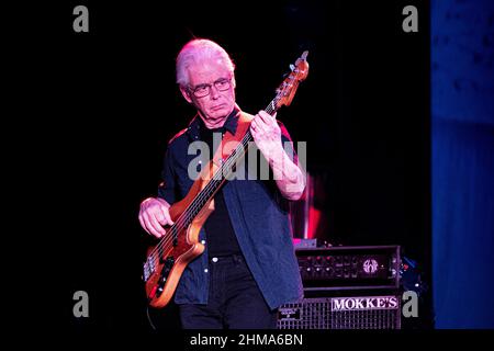 Italie 7 février 2022 Jethro Tull ( Ian Scott Anderson ) - The Prog Years Tour - Live at Cinema Teatro Galleria in Legnano © Andrea Ripamonti / Alay Banque D'Images