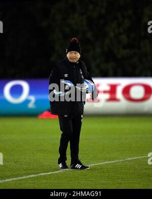 Eddie Jones, entraîneur-chef d'Angleterre, lors d'une séance d'entraînement au parc Pennyhill, Londres. Date de la photo: Mardi 8 février 2022. Banque D'Images