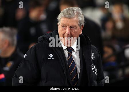 Londres, Royaume-Uni. 08th févr. 2022. Roy Hodgson, le directeur de Watford FC, regarde. Match de la Premier League, West Ham Utd v Watford au stade de Londres, parc olympique Queen Elizabeth à Londres, le mardi 8th février 2022. Cette image ne peut être utilisée qu'à des fins éditoriales. Utilisation éditoriale uniquement, licence requise pour une utilisation commerciale. Aucune utilisation dans les Paris, les jeux ou les publications d'un seul club/ligue/joueur. photo par Steffan Bowen/Andrew Orchard sports photographie/Alay Live news crédit: Andrew Orchard sports photographie/Alay Live News Banque D'Images