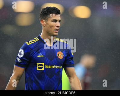 8th février 2022 ; Turf Moor, Burnley, Lancashire, Angleterre ; Premier League football, Burnley contre Manchester United; Cristiano Ronaldo de Manchester United Banque D'Images