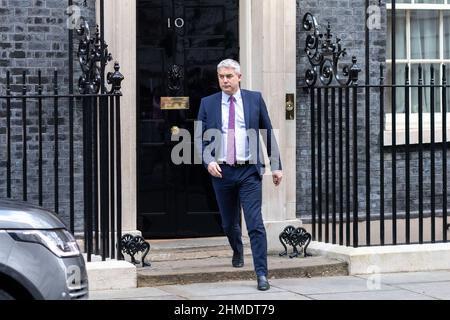 Londres, Royaume-Uni. 2nd févr. 2022. Steve Barclay, Chef de cabinet de Downing Street au Royaume-Uni, quitte le No 10 avant les questions du Premier ministre de cette semaine au Parlement. (Credit image: © Belinda Jiao/SOPA Images via ZUMA Press Wire) Banque D'Images