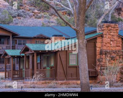 Cabine quad A, Zion Park Lodge, parc national de Zion, Utah. Banque D'Images