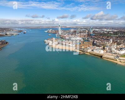 Vue aérienne du port international de Portsmouth également connu sous le nom de Port de Portsmouth ou Port continental de ferry de Portsmouth, Port international de Portsmouth. Banque D'Images