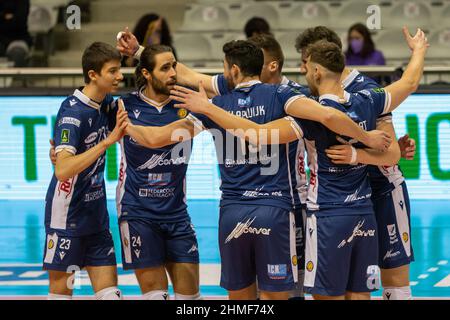 Pala de Andre, Ravenne, Italie, 09 février 2022, Exultation Ravenna pendant Consar RCM Ravenna vs Kioene Padova - Volleyball Italien Serie A Men SuperLeague Championship Banque D'Images