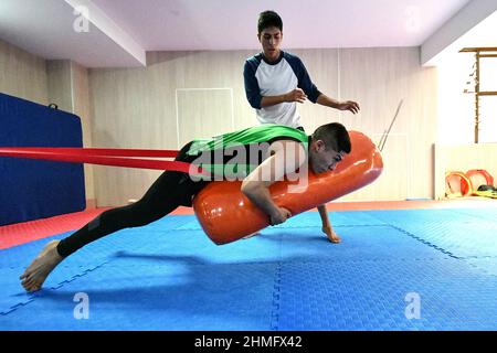 La Paz, Bolivie. 9th févr. 2022. MMA 'Mixed Martial Arts', session de Wrestling formation à la Paz, Bolivie (Credit image: © Christian Lombardi/ZUMA Press Wire) Banque D'Images