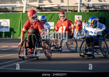Matt Bolig (4) des Kansas City Chiefs lors du championnat de football en fauteuil roulant, le mercredi 9 février 2022, à Los Angeles, ENV. (Jon E. Banque D'Images