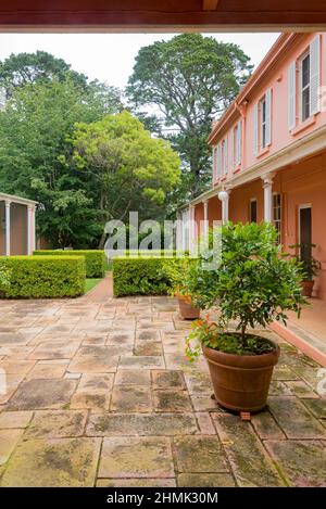 Une cour intérieure de Retford Park, la grande demeure de style italien de 1887 de James Fairfax AC à Bowral, en Australie, maintenant détenue par National Trust Banque D'Images