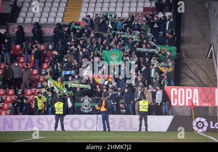 9th février 2022; Estadio de Vallecas, Madrid, Espagne; Men's Copa del Rey, Rayo Vallecano vs. Real Betis Balompie; Betis fans 900/Cordone Press Credit: CORDO PRESS/Alamy Live News Banque D'Images