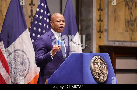 Eric Adams, maire de New York, lors d'un petit déjeuner interreligieux à la New York public Library - Stephen A. Schwarzman Building à Manhattan, New York, le jeudi 10 février 2022. Photo: Crédit PHOTO Luiz Rampelotto/EuropaNewswire OBLIGATOIRE. Banque D'Images