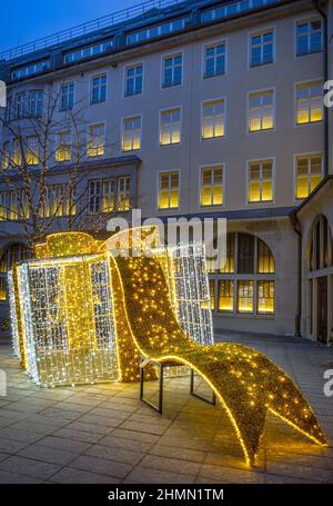 Décoration de noël illuminée au centre commercial Hofstatt, Allemagne, Bavière, Muenchen Banque D'Images