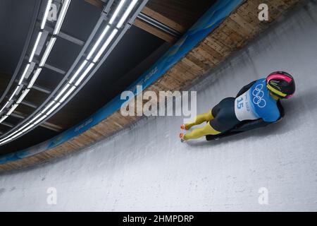 Pékin, Chine. 11th févr. 2022. Vladyslav Heraskevych, de l'Ukraine, est en compétition pendant la chaleur des hommes du squelette des Jeux Olympiques d'hiver de Beijing 2022 au National Sliding Centre dans le district de Yanqing, Pékin, capitale de la Chine, le 11 février 2022. Crédit : Sun Fei/Xinhua/Alay Live News Banque D'Images