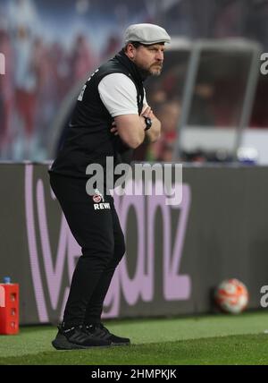 Leipzig, Allemagne. 11th févr. 2022. Football: Bundesliga, RB Leipzig - 1. FC Köln, Matchday 22, Red Bull Arena. L'autocar de Cologne Steffen Baumgart sur la touche. Credit: Jan Woitas/dpa/Alay Live News Banque D'Images