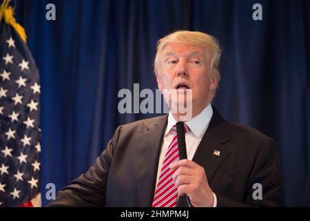 Austin Texas USA, le 23 août 2016 : le candidat républicain à la présidence DONALD TRUMP s'exprime lors d'une collecte de fonds privée lors d'une oscillation à travers le centre du Texas fortement démocrate. ©Bob Daemmrich Banque D'Images