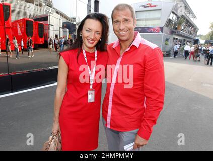 Monza, Italie. 11th septembre 2011. Monza, Italie - 11 septembre 2011 : Championnat du monde de Formule 1 de la FIA avec l'hôte tv allemand RTL Kai Ebel et sa femme Mila Wiegand, télévision, Motorsport, F1, Formel 1, Mandoga Media Allemagne crédit: dpa/Alay Live News Banque D'Images